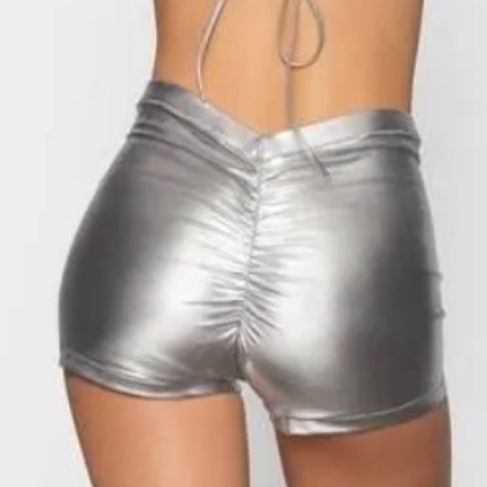 SKIMS Metallic Swim V waist shorts in Nickel NWT - Picture 2 of 8